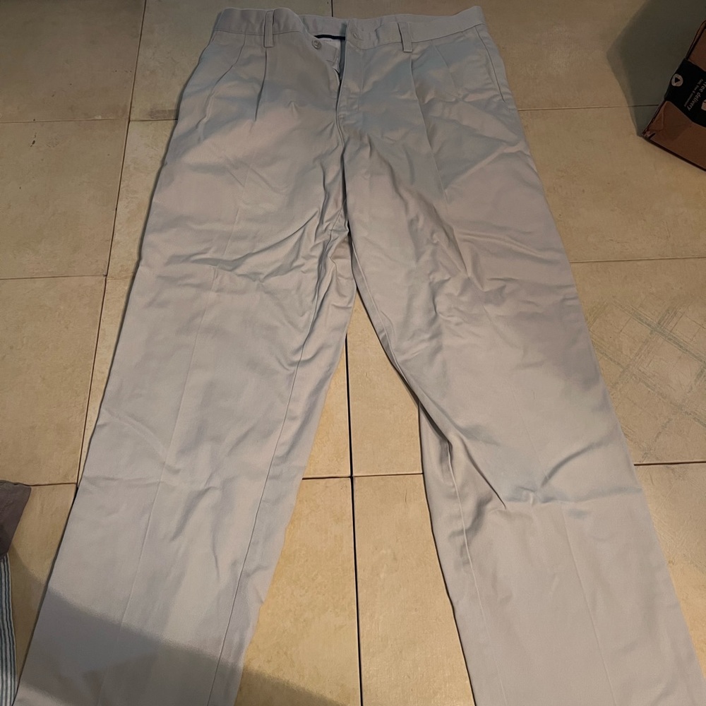 Light Khaki Dockers